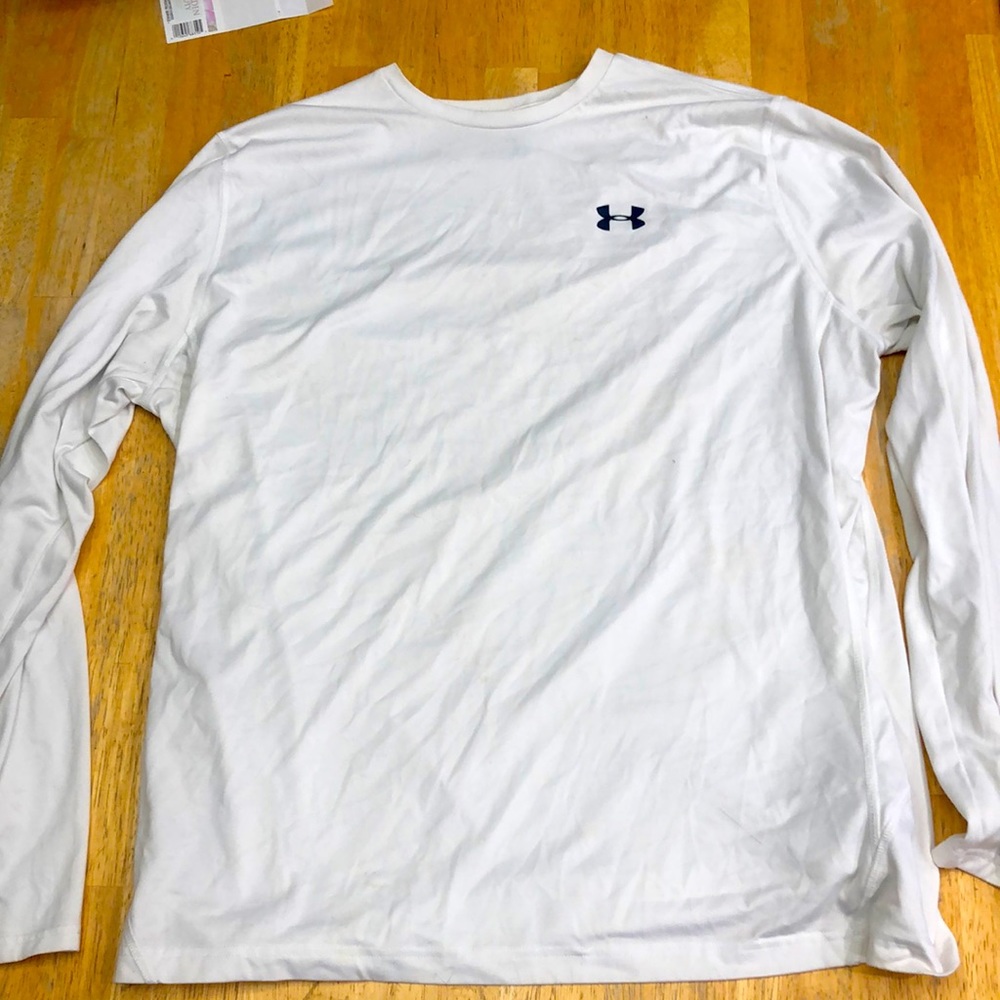 Men’s Under Armour white long sleeve shirt XL